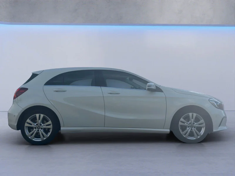 Mercedes-Benz A 180 – 8