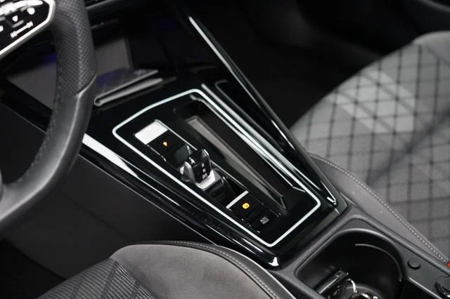 VW Golf – 15
