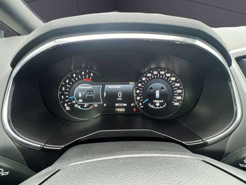 Ford S-Max – 13