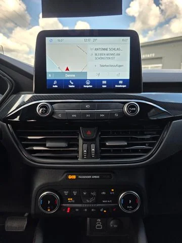 Ford Kuga – 41