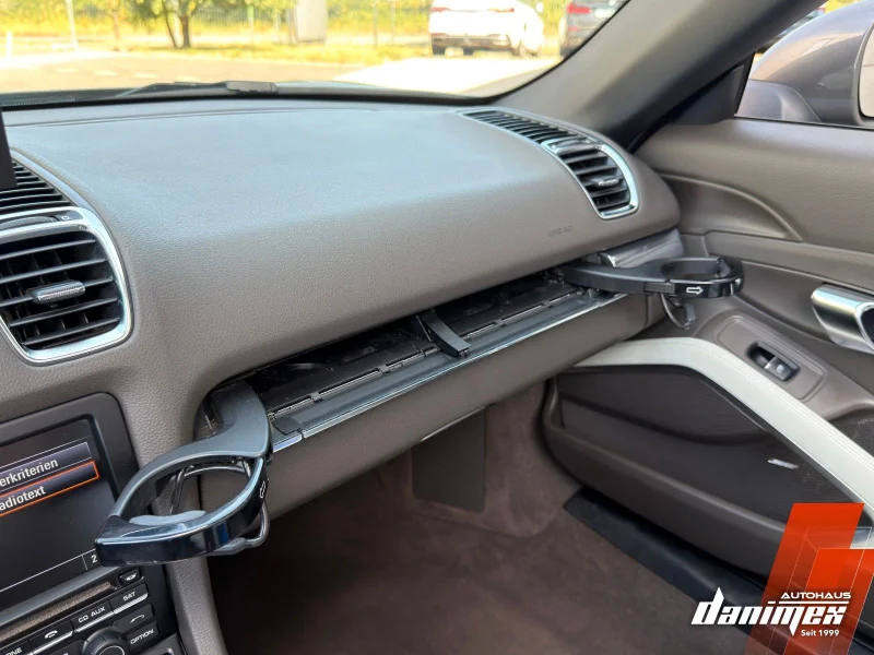 Porsche Boxster – 28