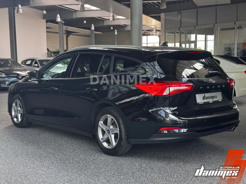 Ford Focus – 6