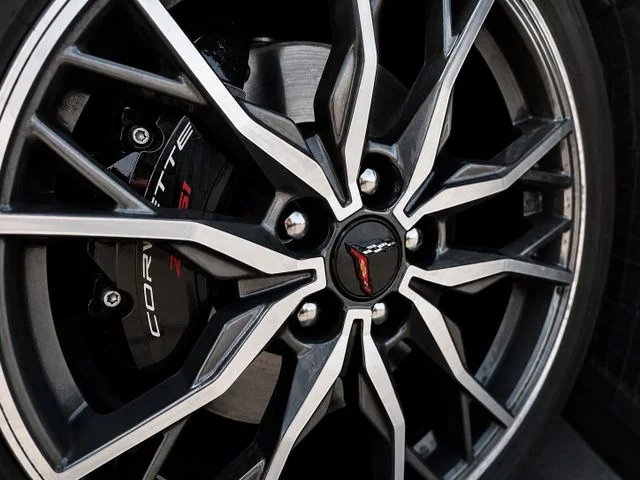 CORVETTE C8 – 7