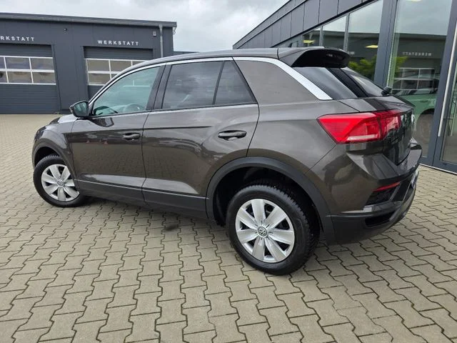 Volkswagen T-Roc – 8