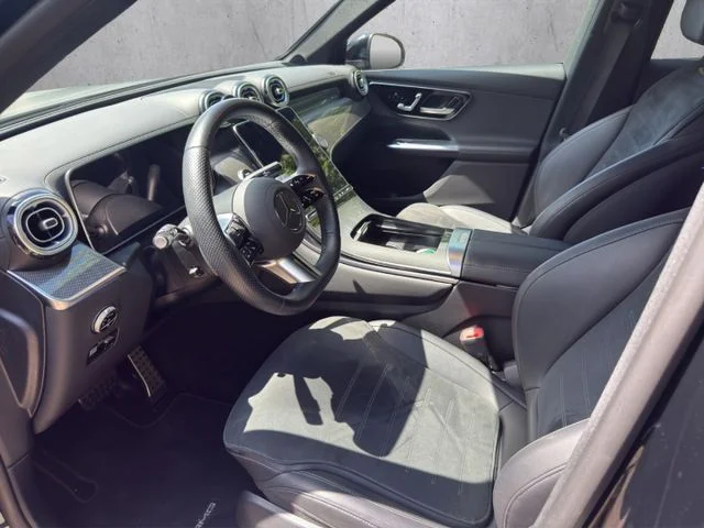 MERCEDES-BENZ GLC 220 – 10