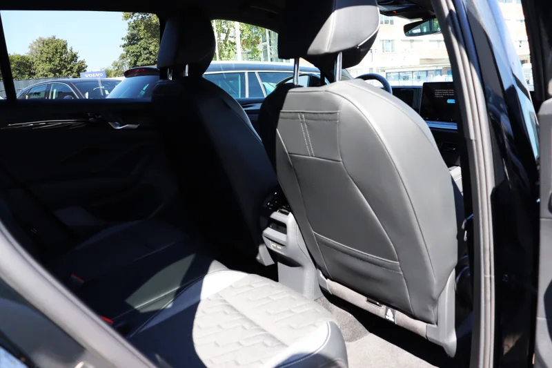 Volkswagen Tiguan – 11