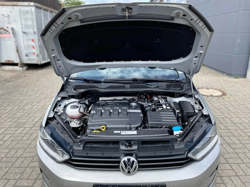 Volkswagen Golf Sportsvan – 7