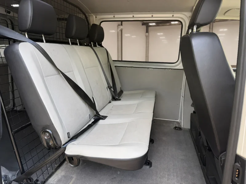Volkswagen Transporter – 11