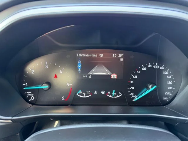 Ford Focus – 14