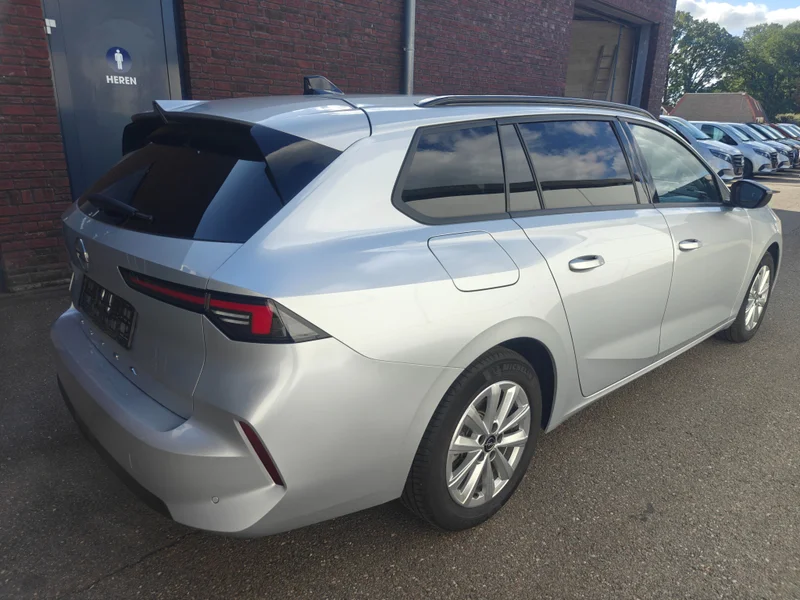 Opel Astra Sports Tourer 1.2 Turbo Business Edition – 27