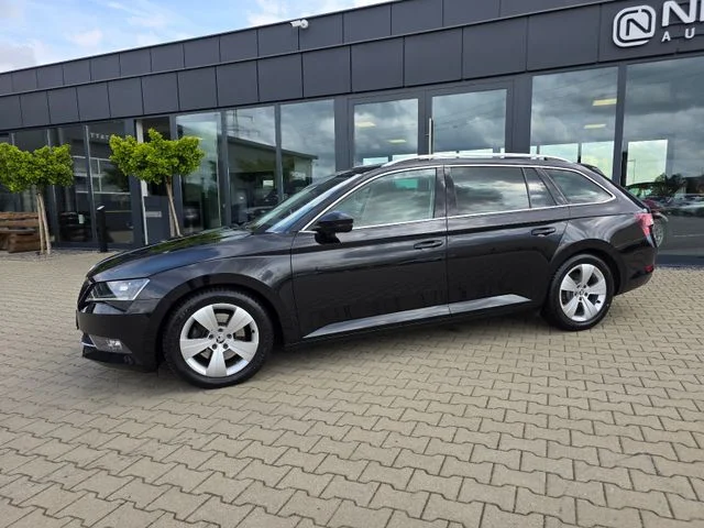 Škoda Superb – 8