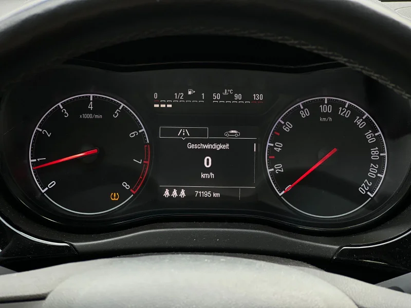 Opel Corsa – 13