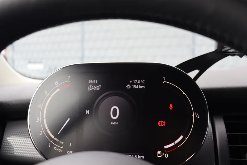 Mini COOPER – 16