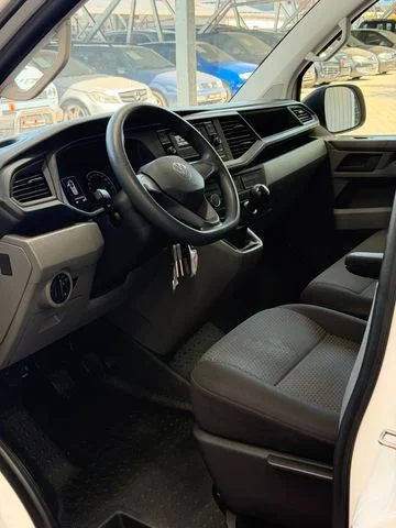 Volkswagen T6 Transporter – 17