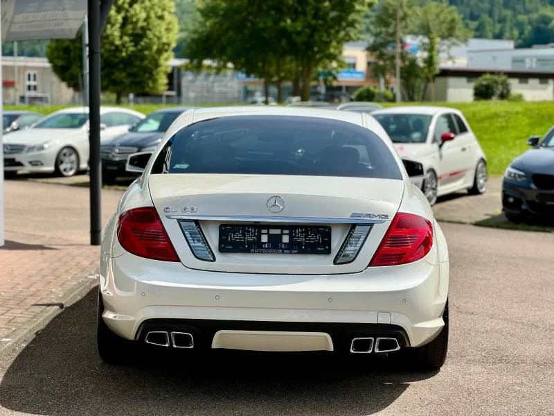 Mercedes-Benz CL 63 AMG – 15