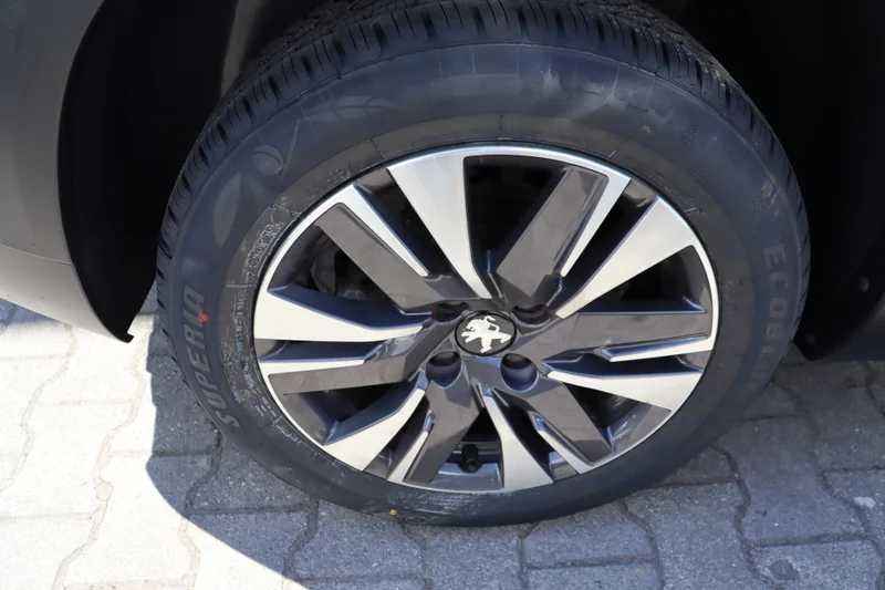 Peugeot 2008 – 22