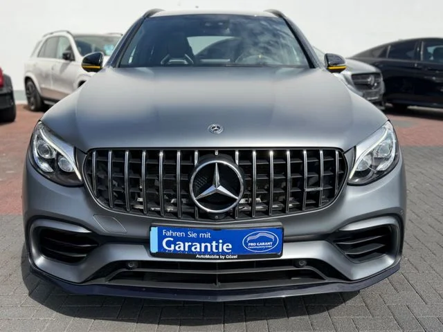 Mercedes-Benz GLC 63 AMG – 25