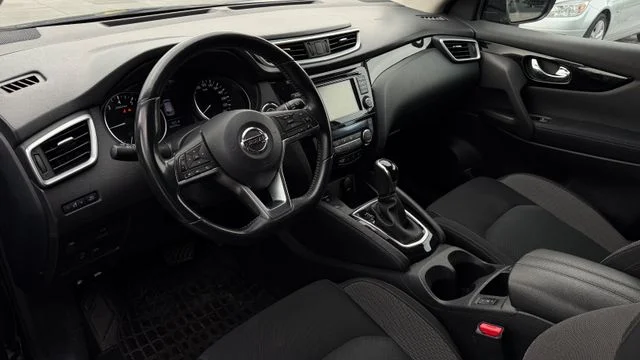 Nissan Qashqai – 9