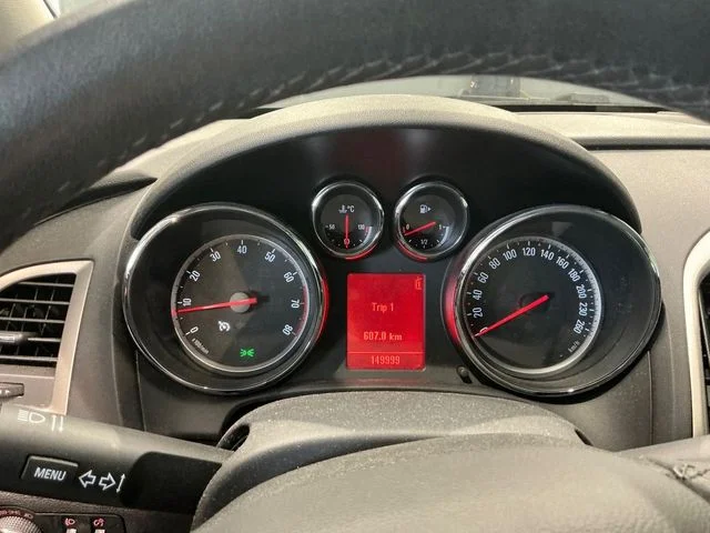 Opel Astra – 17