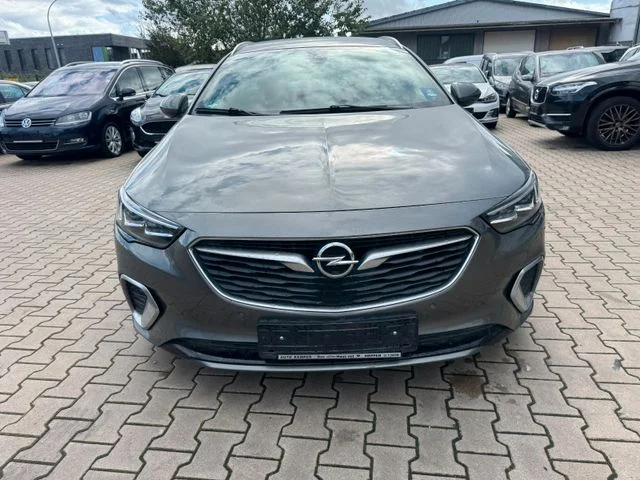Opel Insignia – 9