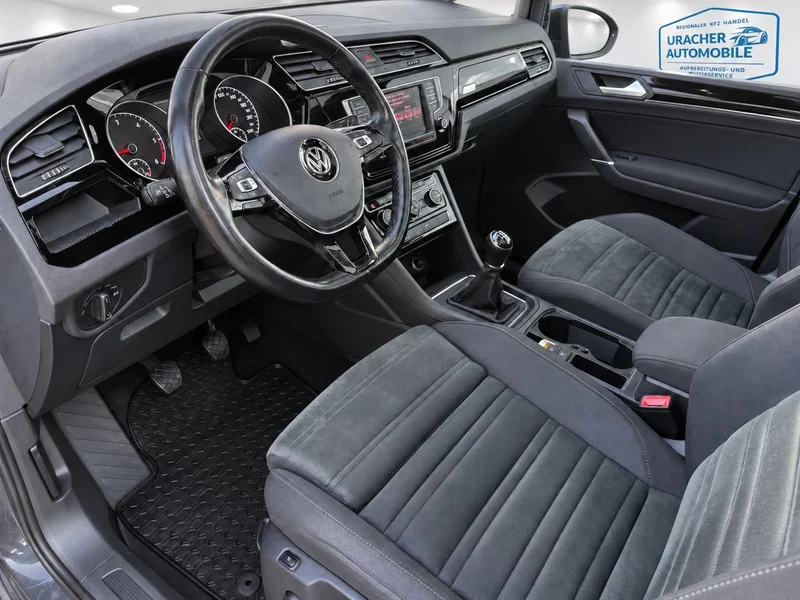 Volkswagen Touran – 9