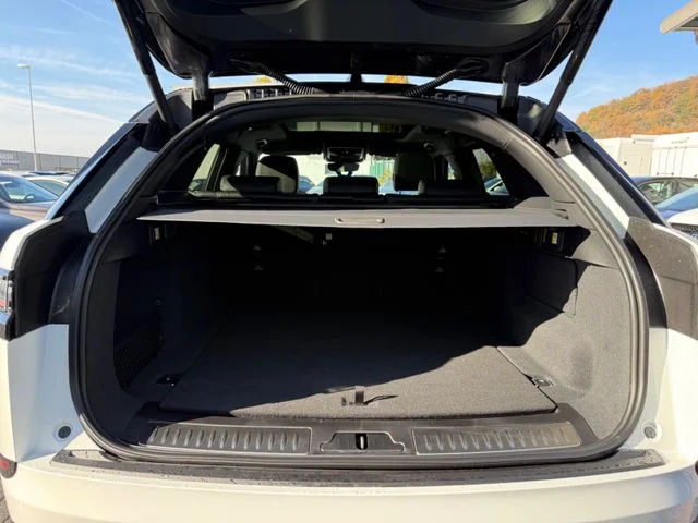 Land Rover Range Rover Velar – 18