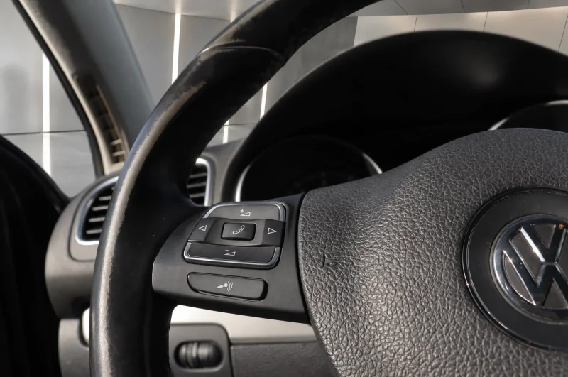Volkswagen Golf – 20