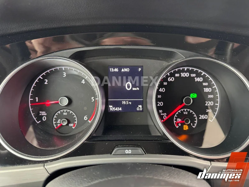 Volkswagen Touran – 14
