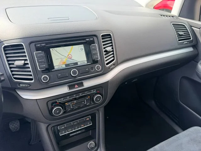 VW Sharan – 26