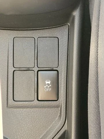 Toyota Yaris III (2011-) – 19