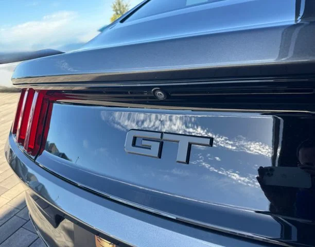Ford Mustang – 10