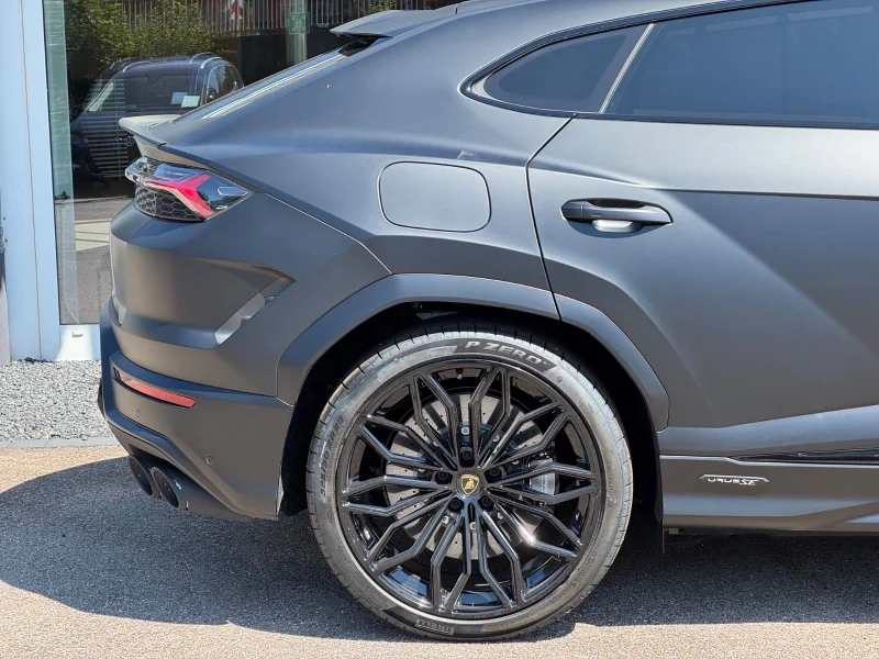 Lamborghini Urus – 18