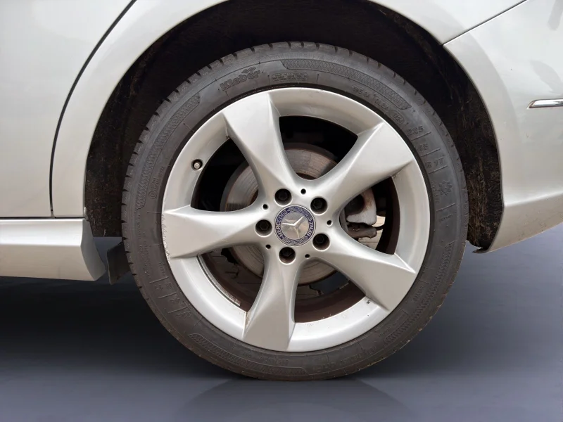 Mercedes-Benz B 200 – 11