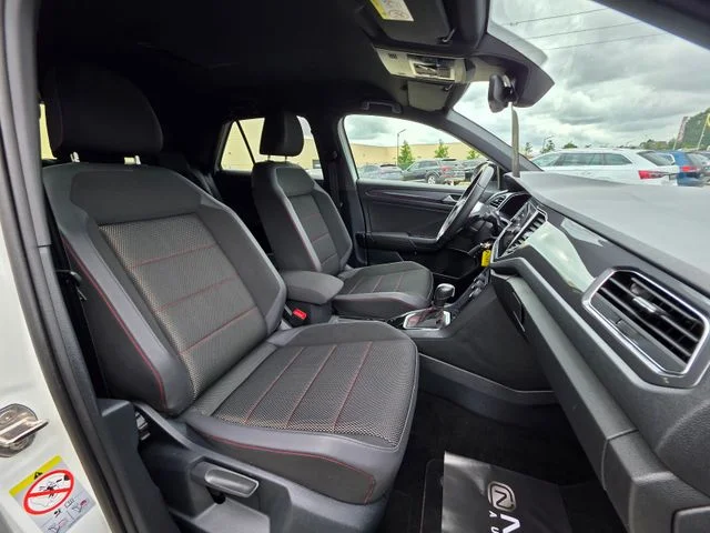 Volkswagen T-Roc – 19