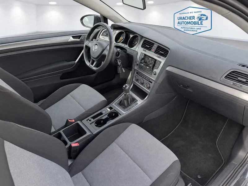 Volkswagen Golf – 18