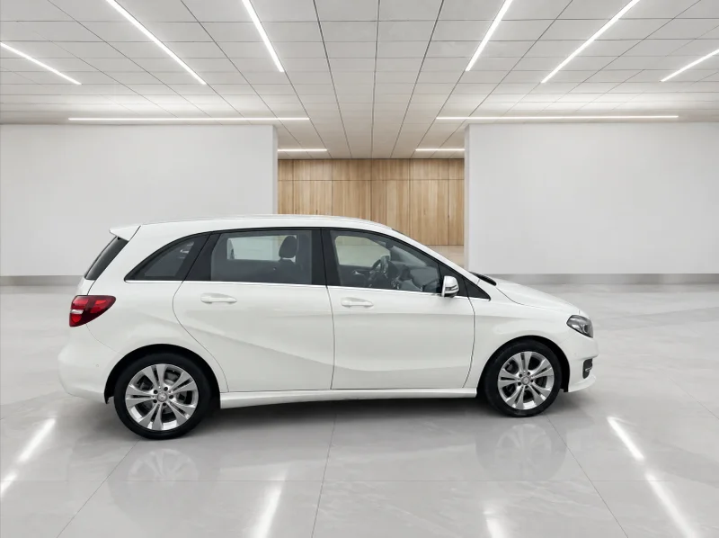 Mercedes-Benz B 220 – 6