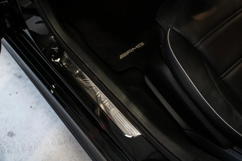 Mercedes-Benz E 63 AMG – 23