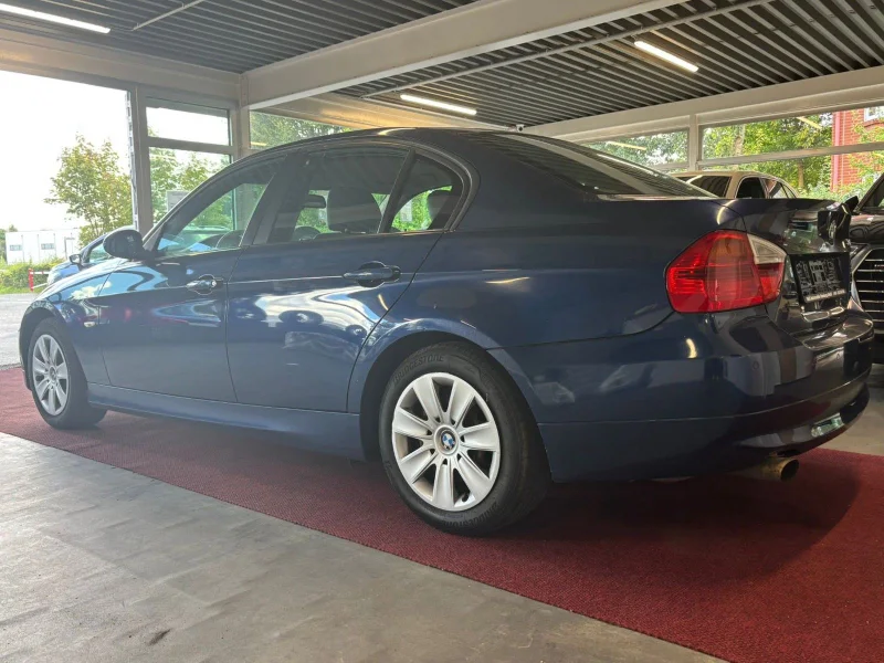 BMW 318 – 3