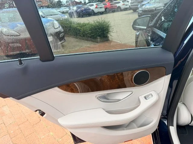 Mercedes-Benz C 220 – 20