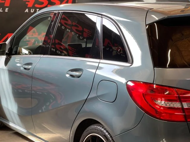 Mercedes-Benz B 220 – 15