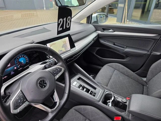Volkswagen Golf – 29