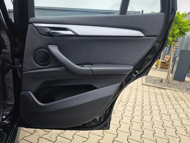 BMW X1 – 24