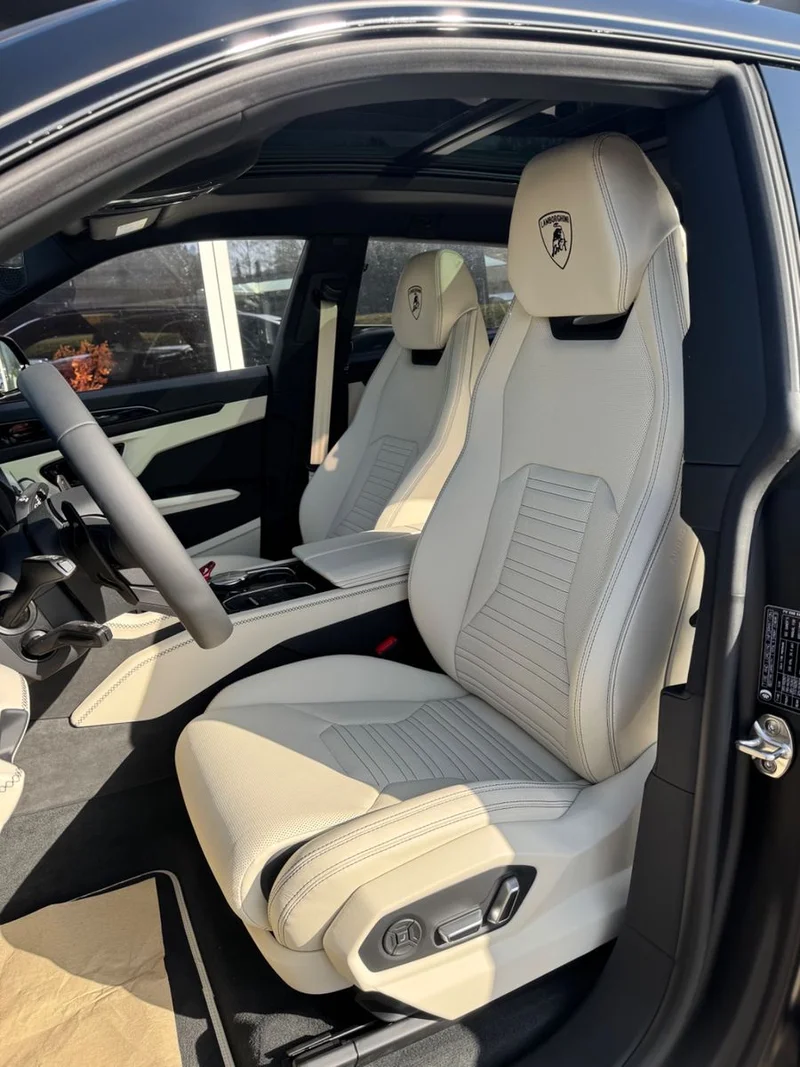 Lamborghini Urus – 15