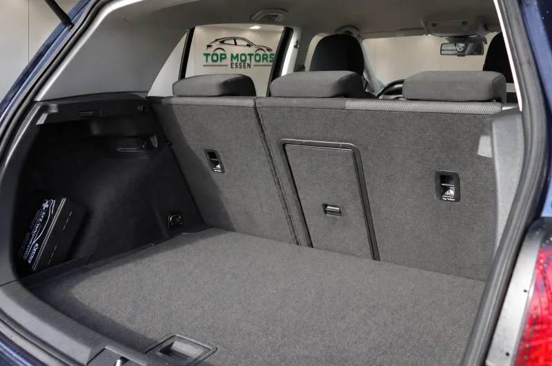 Volkswagen Golf – 14