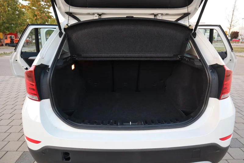 BMW X1 – 12