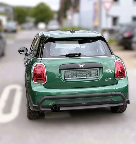 MINI ONE – 3
