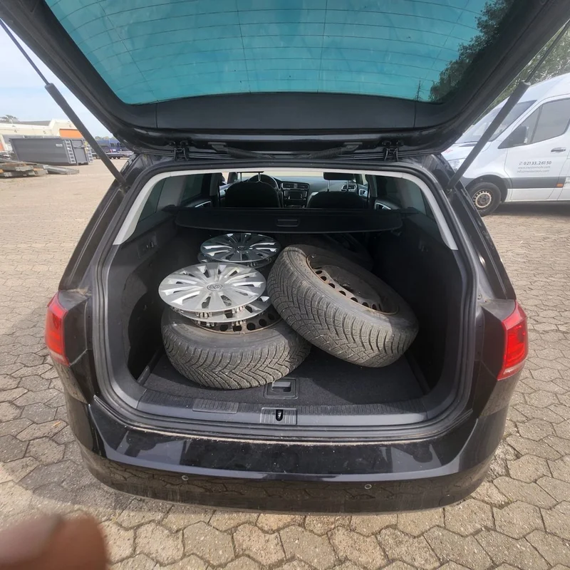 Volkswagen Golf – 8