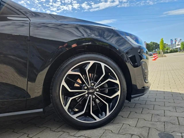 Ford Focus – 14