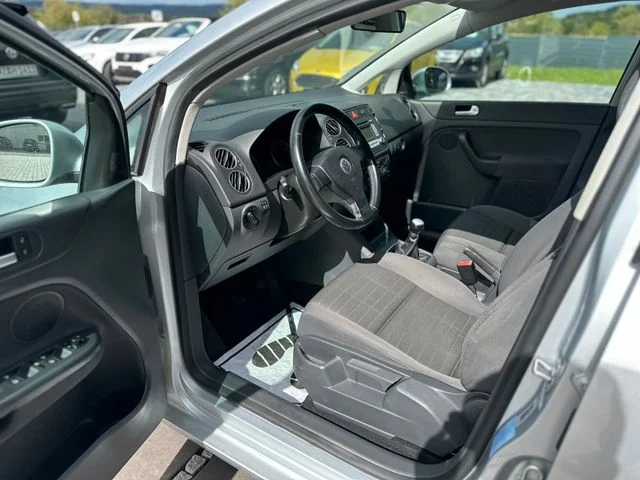 Volkswagen Golf – 8