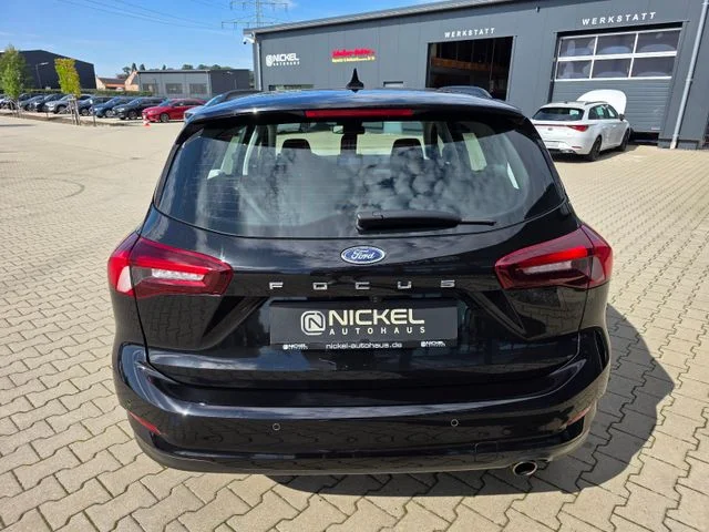 Ford Focus – 5